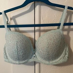 Victoria’s Secret Bra